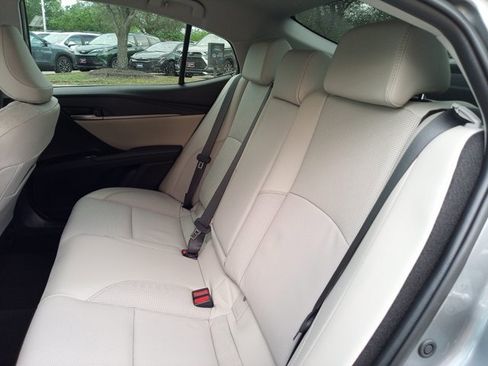 Used 2026 Toyota Camry XLE image 14