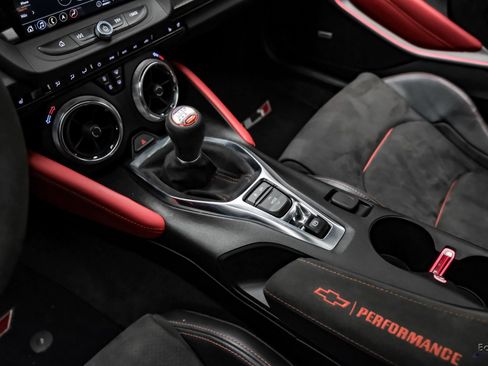 Used 2021 Chevrolet Camaro ZL1 image 51