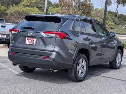 Used 2025 Toyota RAV4 XLE FWD image 13