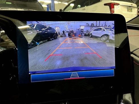 Used 2025 Chevrolet Corvette Stingray Coupe image 13