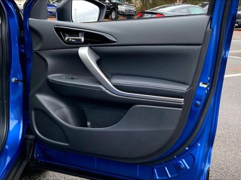 Used 2025 Mitsubishi Eclipse Cross SE image 21