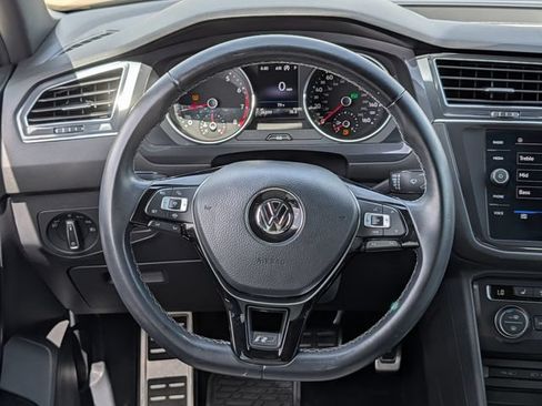 Used 2021 Volkswagen Tiguan SE R-Line FWD image 13