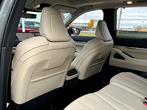 Certified 2025 INFINITI QX60 Sensory w/ Vision Package image 33