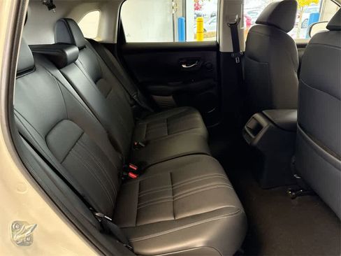 Certified 2024 Honda HR-V EX-L image 21