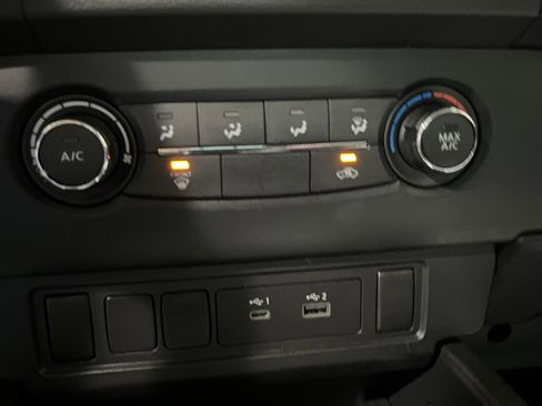 Used 2022 Nissan Frontier S image 10