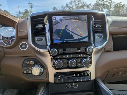 Used 2020 RAM 1500 Laramie image 13