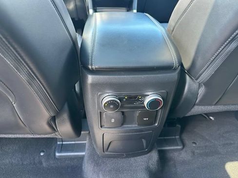 Certified 2023 Ford Explorer XLT w/ Equipment Group 202A AWD/4WD image 18