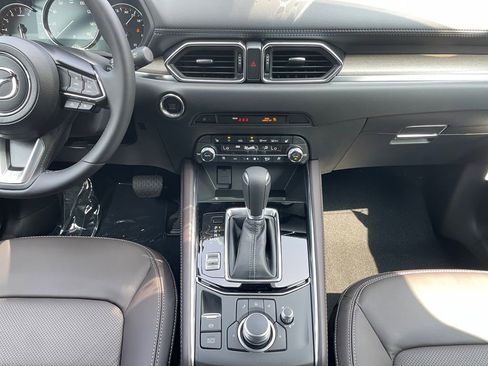 New 2025 MAZDA CX-5 Signature image 10