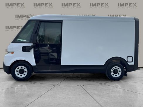 Used 2024 Chevrolet Brightdrop 400 w/ Commercial Equipment Package AWD/4WD image 2
