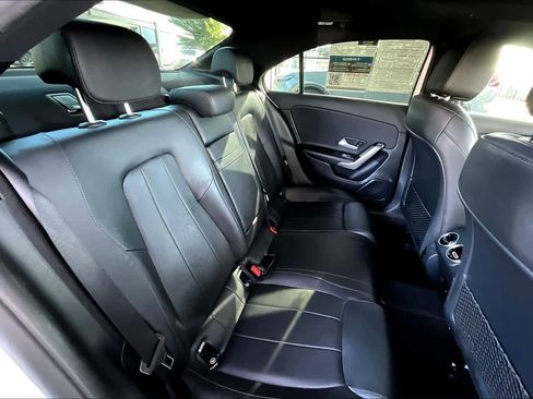 Certified 2022 Mercedes-Benz A 220 image 20