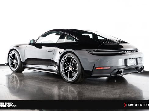 Used 2025 Porsche 911 Carrera S image 6