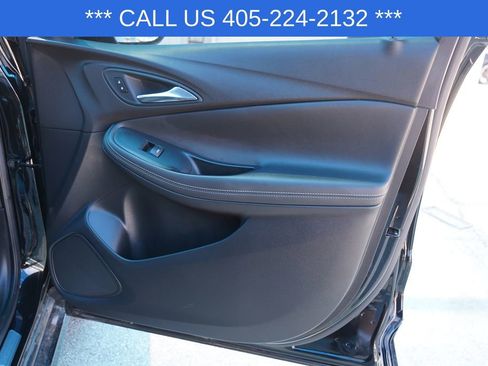 Used 2023 Buick Encore GX Select w/ Sport Touring Package FWD image 22
