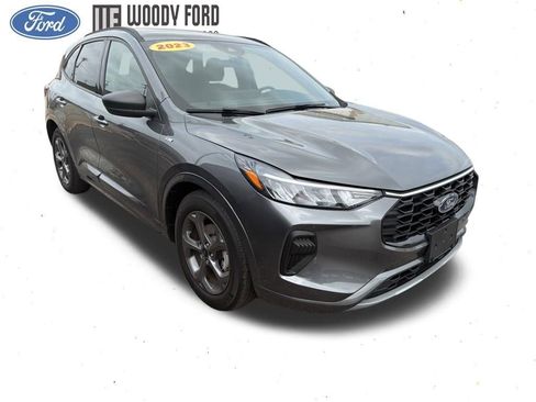 Used 2023 Ford Escape ST-Line w/ Tech Pack #1 FWD image 6