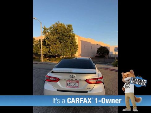 Used 2020 Toyota Camry XSE FWD image 6