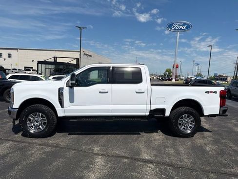 Used 2024 Ford F250 Lariat AWD/4WD image 2