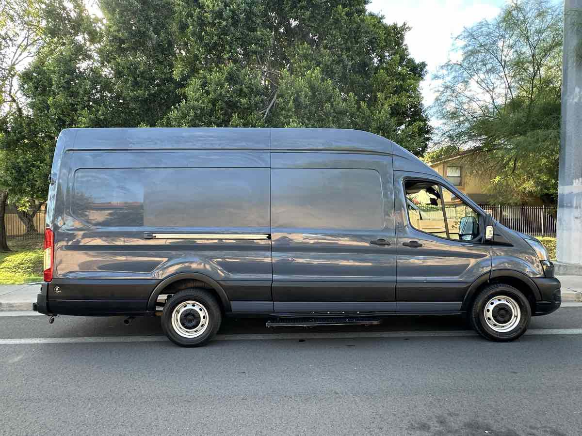 Used 2020 Ford Transit 250 148 High Roof Extended RWD image 9
