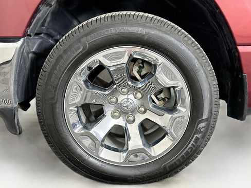 Used 2021 RAM 1500 Lone Star AWD/4WD image 11