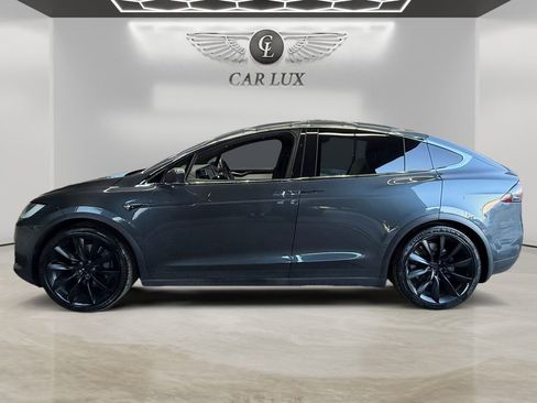 Used 2017 Tesla Model X 75D image 2