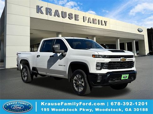 Used 2024 Chevrolet Silverado 2500 Custom w/ Custom Convenience Package image 1