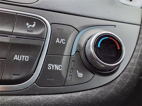 Used 2023 Chevrolet Malibu LT image 8