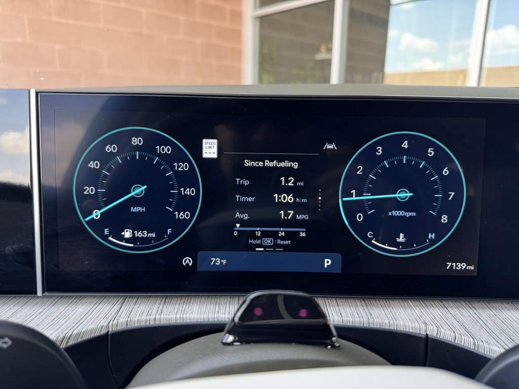 Used 2024 Hyundai Santa Fe Calligraphy AWD/4WD image 19