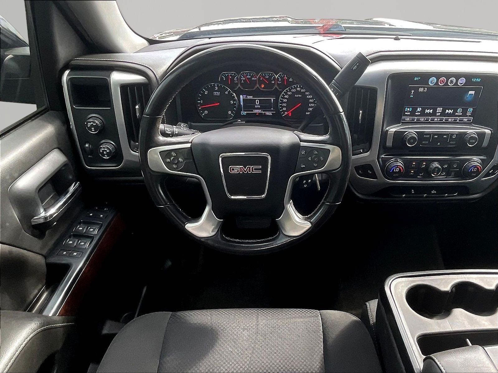 Used 2018 GMC Sierra 1500 SLE w/ SLE Value Package AWD/4WD image 9
