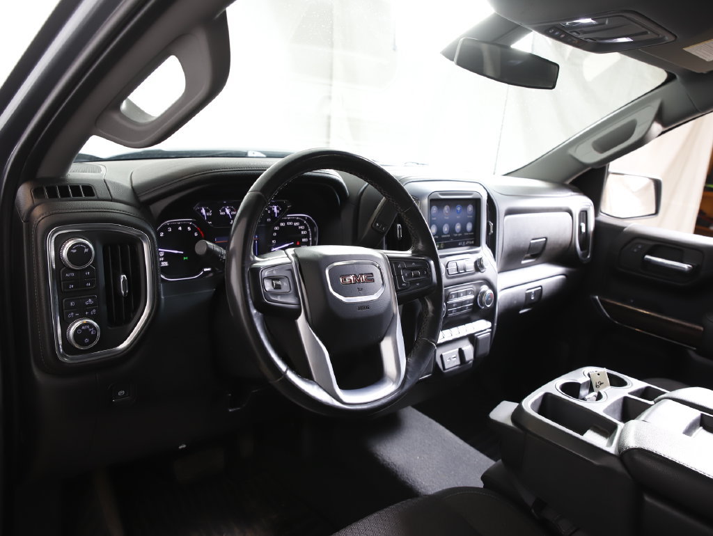 Used 2019 GMC Sierra 1500 Elevation w/ X31 Off-Road Package AWD/4WD image 12