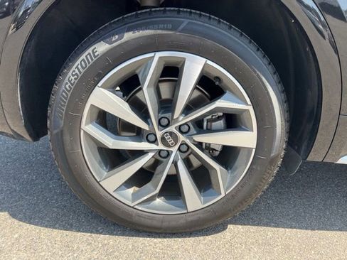 Used 2022 Audi Q5 2.0T Premium image 24