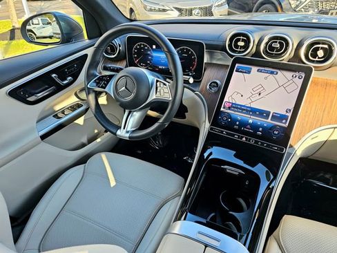 Certified 2023 Mercedes-Benz GLC 300 4MATIC image 27