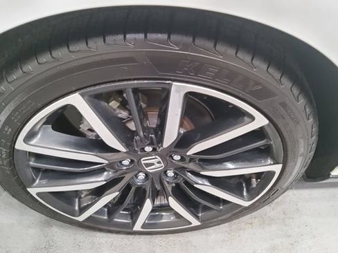 Used 2024 Honda Accord Touring image 42
