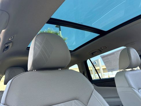 New 2026 Volkswagen Atlas SEL Premium R-Line image 17