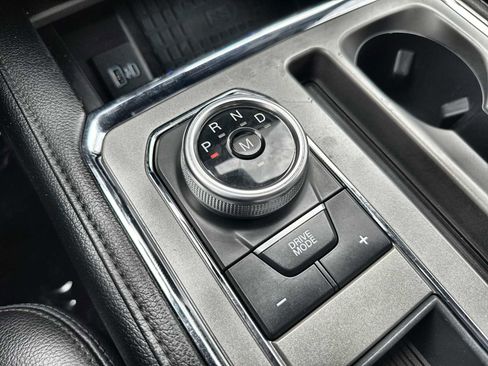 Used 2021 Ford Expedition XLT RWD image 23