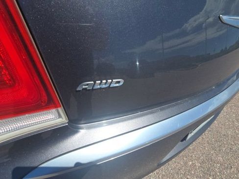 Used 2016 Chrysler 300 C Platinum AWD/4WD image 13