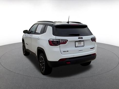 Used 2025 Jeep Compass Trailhawk image 10