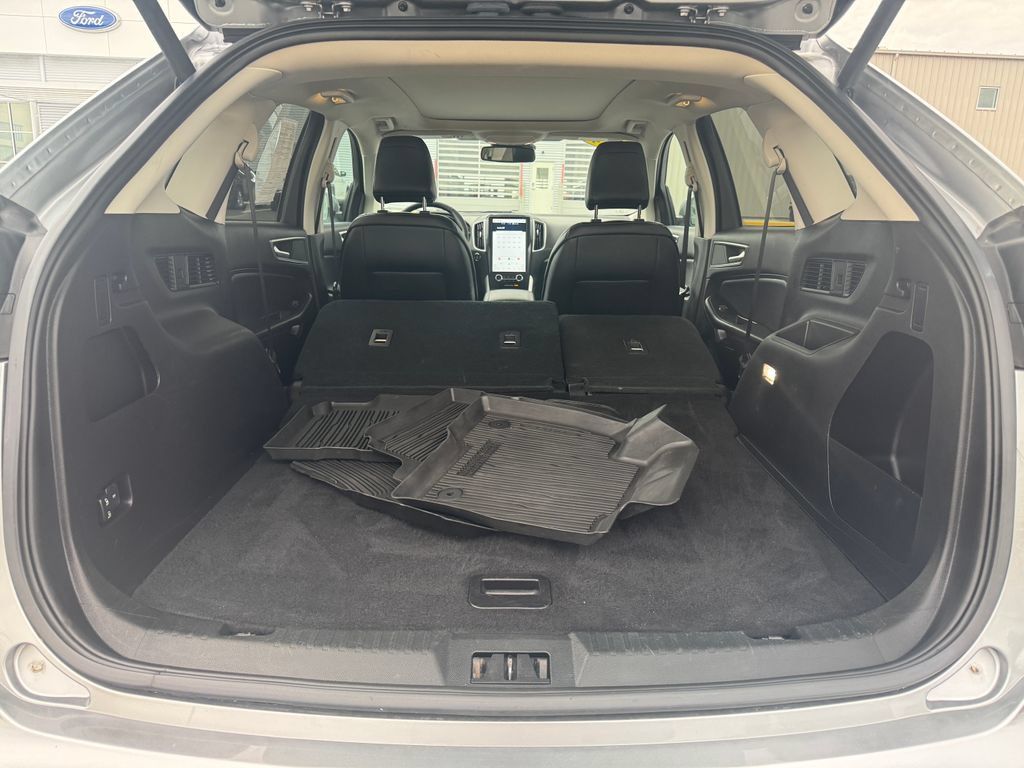 Used 2024 Ford Edge SEL w/ Convenience Package AWD/4WD image 12