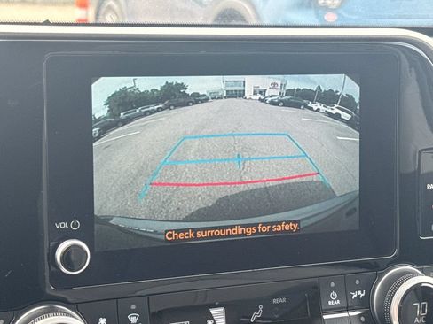 Used 2026 Toyota Highlander XLE AWD/4WD image 24