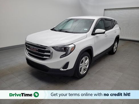 Used 2018 GMC Terrain SLE image 1