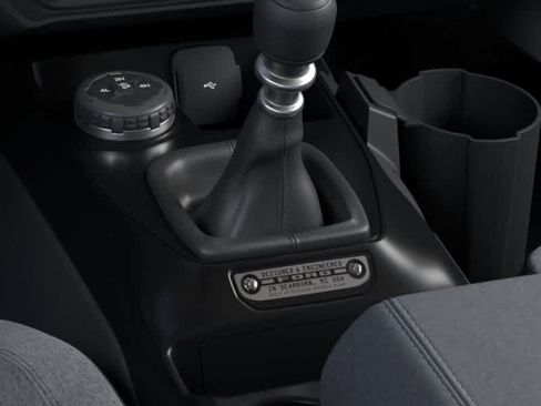 New 2026 Ford Bronco 2-Door AWD/4WD image 17