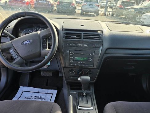 Used 2009 Ford Fusion SE image 9
