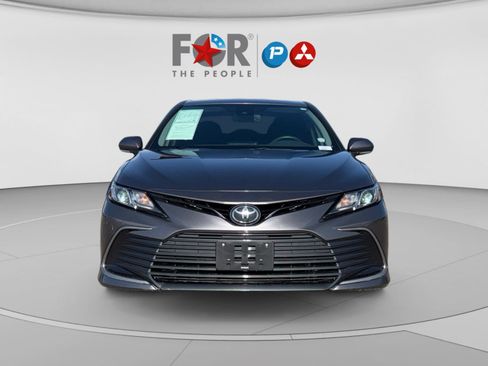 Used 2023 Toyota Camry LE w/ Convenience Package FWD image 8