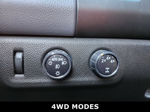 Used 2016 Chevrolet Colorado Z71 image 8