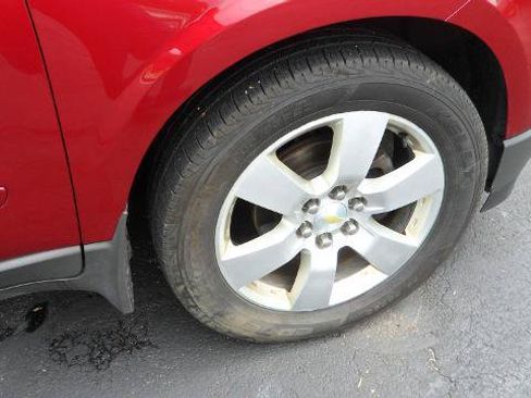 Used 2011 Chevrolet Traverse LT w/ Personal Connectivity Package FWD image 10
