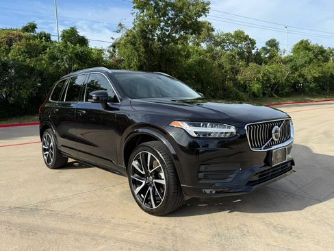 Used 2020 Volvo XC90 T6 Momentum w/ Protection Package Premier AWD/4WD image 8