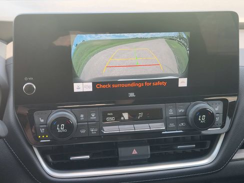 Used 2024 Toyota Grand Highlander FWD image 21