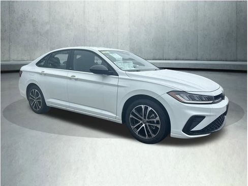 New 2026 Volkswagen Jetta Sport FWD image 7