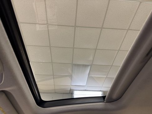 Used 2013 Toyota Prius Four image 37