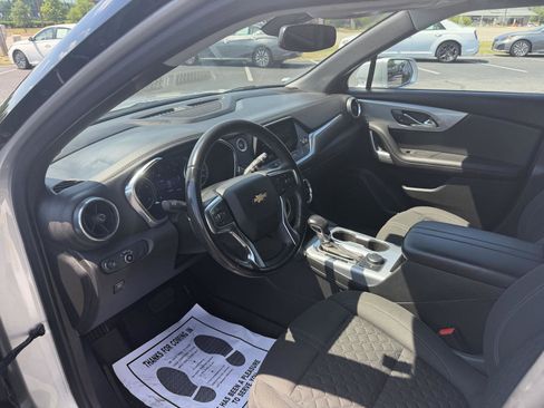Used 2020 Chevrolet Blazer LT AWD/4WD image 13