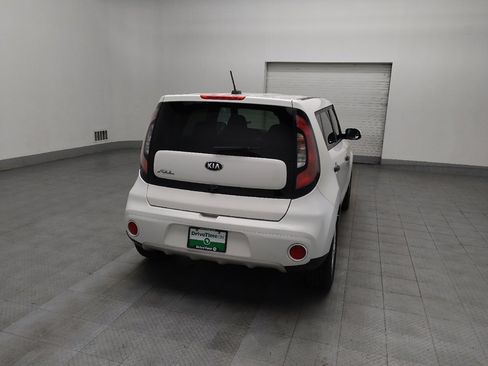 Used 2019 Kia Soul + image 7