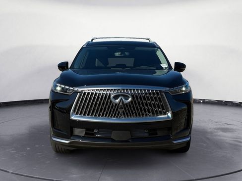 Certified 2026 INFINITI QX60 Luxe w/ Family Package image 16