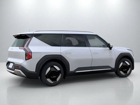 New 2026 Kia EV9 Wind AWD/4WD image 6